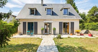 Elegant Holiday Home in Touques With Fenced Garden