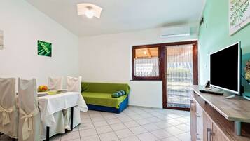 Apartment | Living room