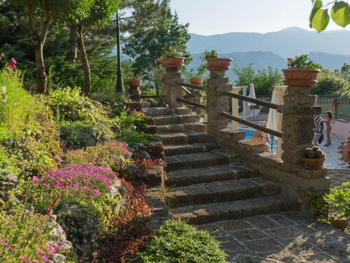 Villa in Tagliacozzo With Pool and Nature