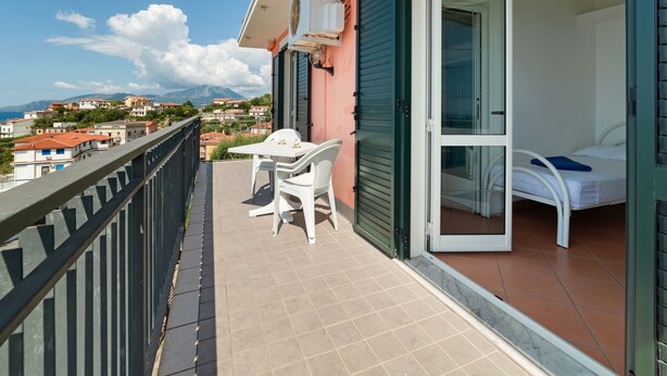 Balcony - Pleasant Apartment in Villammare With Terrace (Vibonati)