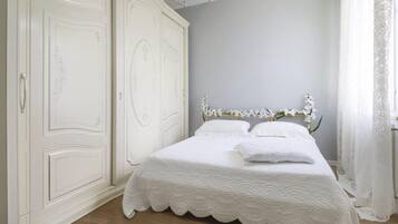 5 phòng ngủ, trang bị nội thất với thiết kế riêng biệt