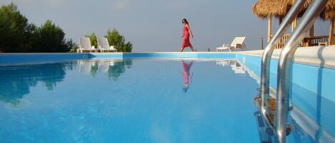 Talo | Uima-allas | Ulkouima-allas