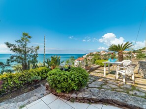 Balcony - Pleasant Apartment in Villammare With Terrace (Vibonati)