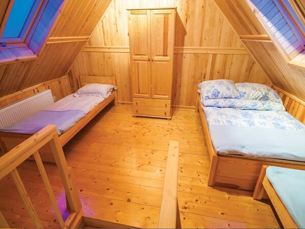 House - Quintessential Holiday Home in Mielenko With Garden (Mielno)