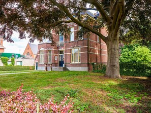 Exterior - Luxurious Villa in Koewacht With Garden (Koewacht)