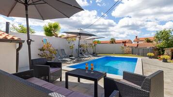 House | Pool | Indoor pool, outdoor pool