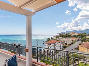 Exterior - Lively Apartment in Villammare With Sea View (Vibonati)