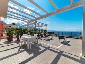 Balcony - Lively Apartment in Villammare With Sea View (Vibonati)
