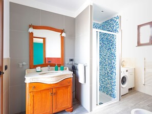 Casa | Bagno | Doccia, asciugamani