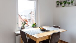 Dining - Modest Apartment in Brande-hörnerkirchen With Heating (Brande-Hörnerkirchen)