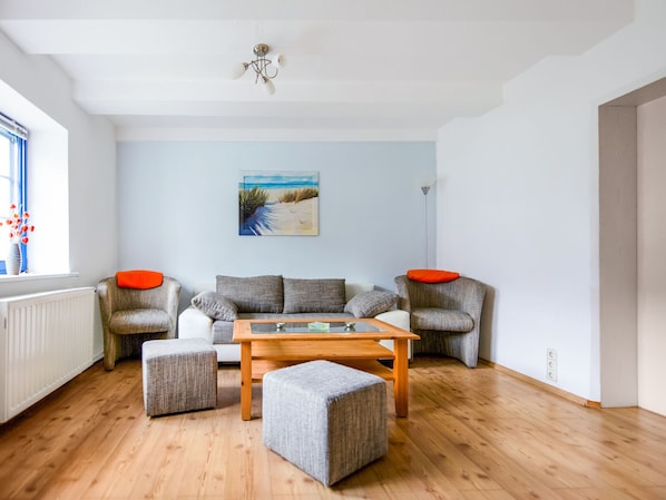 House | Living room