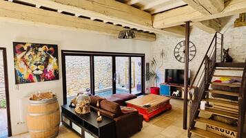 House | Ruang tamu