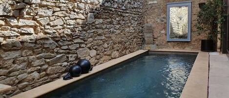 Indoor pool, outdoor pool