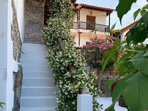 Apartment | Exterior