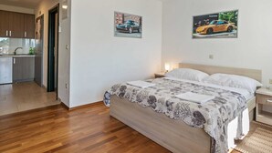 Apartment | Iron/ironing board - Contemporary Apartment in Drvenik With Balcony (Gradac)