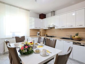 House | Private kitchen