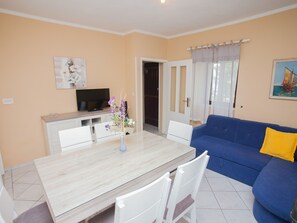 Dining - Homely Holiday Home in Seline near Sea (Vrsi)