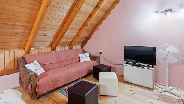 Unclassified image, 1 of 24, button - Joyful Apartment in Polača with Swimming Pool  (Polaca)