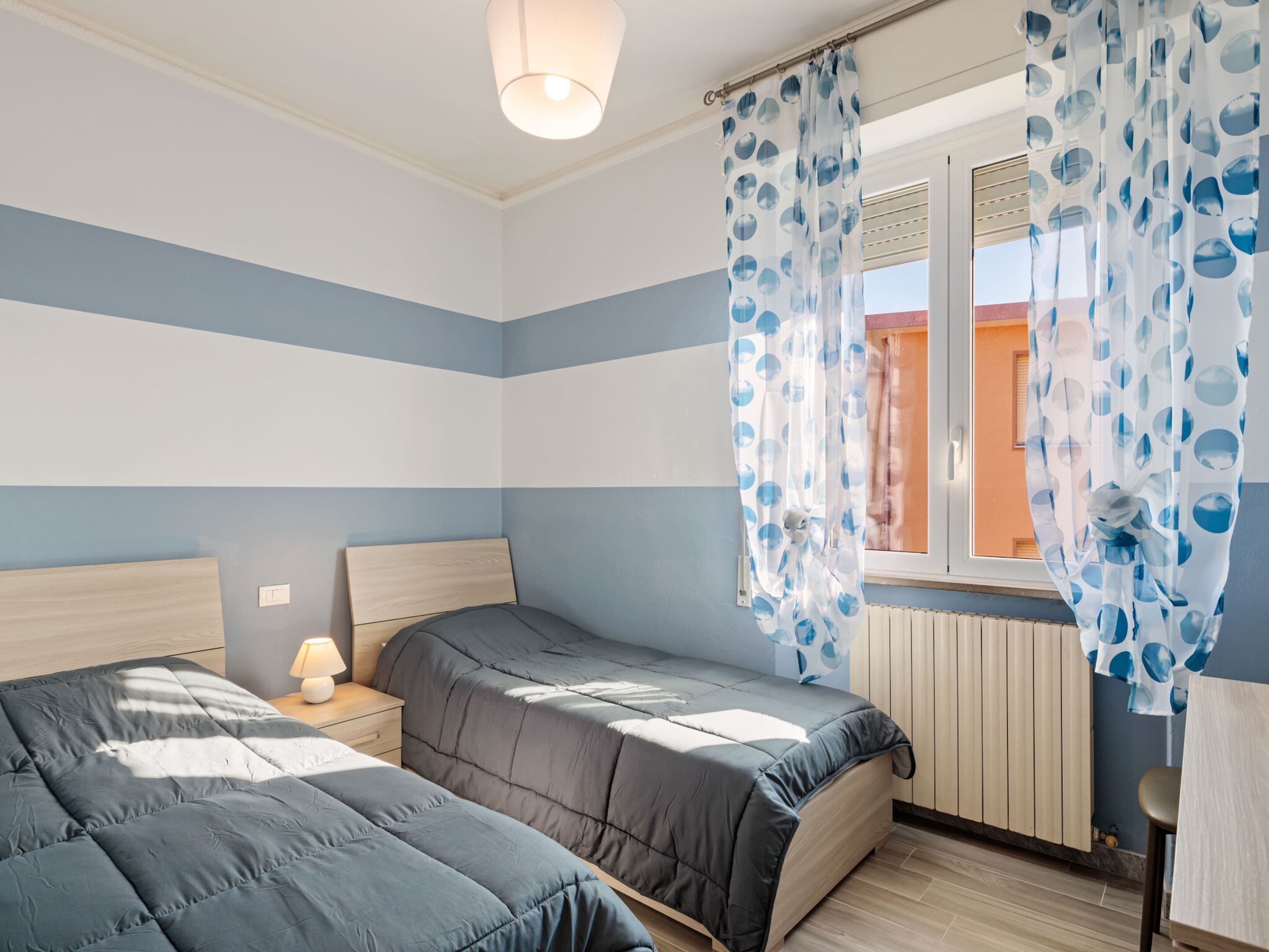 House | 2 bedrooms, bed sheets