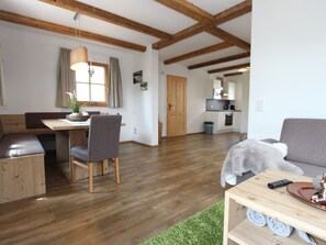Chalet | Living area