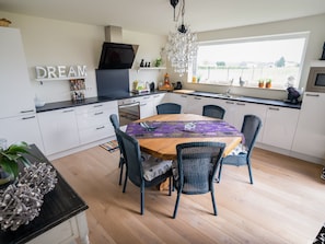 Dining - Charming Holiday Home in Seloignes With Garden (Momignies)