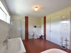 House | Bathroom