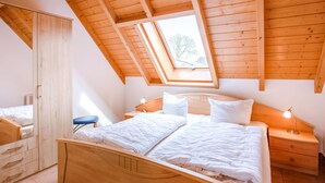 Apartment | 2 Schlafzimmer, individuell eingerichtet