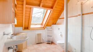 Apartment | Badezimmer