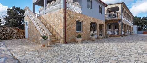 Lägenhet | Exteriör