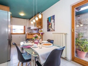 Dining - Spacious Holiday Home in Zvone?e (Matulji)