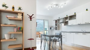 Dining - Peaceful Apartment in Recco With Balcony (Avegno)