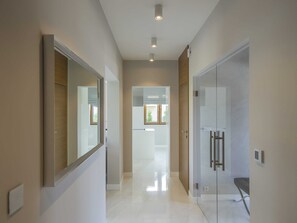 Villa | Interior - Spacious Villa in Cisownica With Terrace (gmina Goleszów)