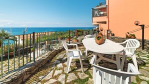 Balcony - Inviting Apartment in Villammare With Small Garden (Vibonati)