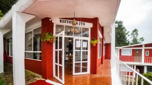 Se sirven desayunos y comidas 