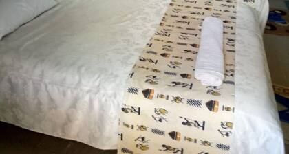 My Choice Guest House - Adults Only