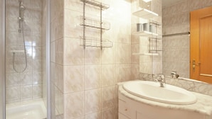 Apartemen | Kamar mandi