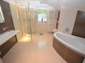 Villa | Bathroom | Bathtub, towels - Tranquil Villa in Turnov Northern Bohemian With Terrace (Turnov)