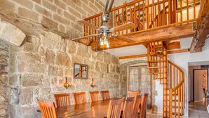 Dining - Quiant Holiday Home in Azille With Terrace (Azille)