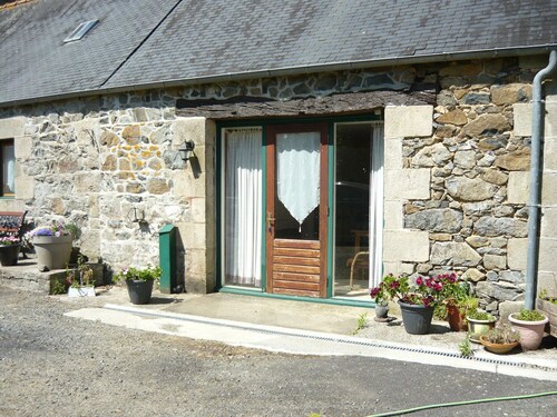 Peaceful Holiday Home in La Chapele Neuve With Swimming Pool