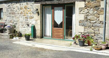 Peaceful Holiday Home in La Chapele Neuve With Swimming Pool