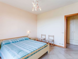 2 bedrooms, individually furnished, bed sheets - Apartment 1 km From Lago Trasimeno (Tuoro sul Trasimeno)