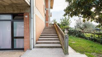 apartman | Recepció