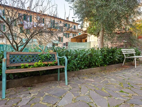 Vintage Holiday Home in Greve in Chianti With Terrace