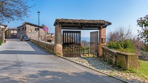 Reception - Beautiful Holiday Home in Gargnano With Garden (Gargnano)