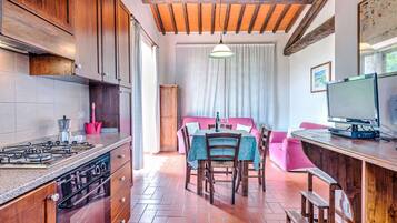 Apartment | Private kitchen | High chair