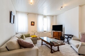House | Living room