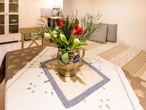 Dining - Cosy Apartment in the Centre of Naumburg (Naumburg)