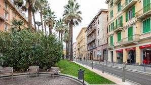 Unclassified image, 2 of 38, button - Enticing Holiday Home in Sanremo near Town Center (Sanremo)