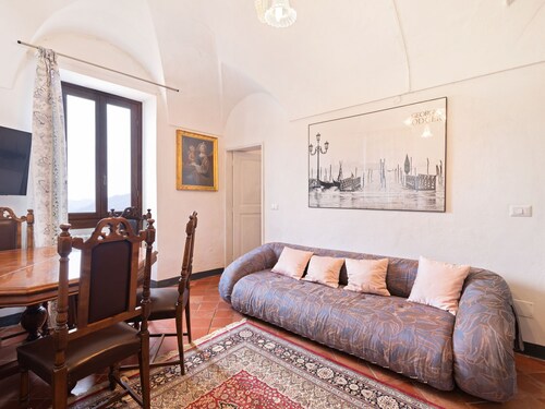 Lovely Holiday Home in Cosio D'arroscia With Heating