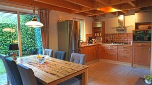 Bungalow | Restauranger